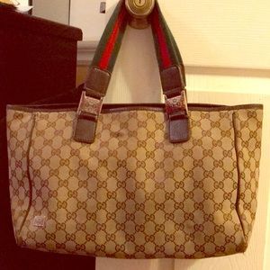Gucci purse